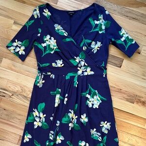 Lands’ End Dark Blue Floral Midi Short Sleeve Dress